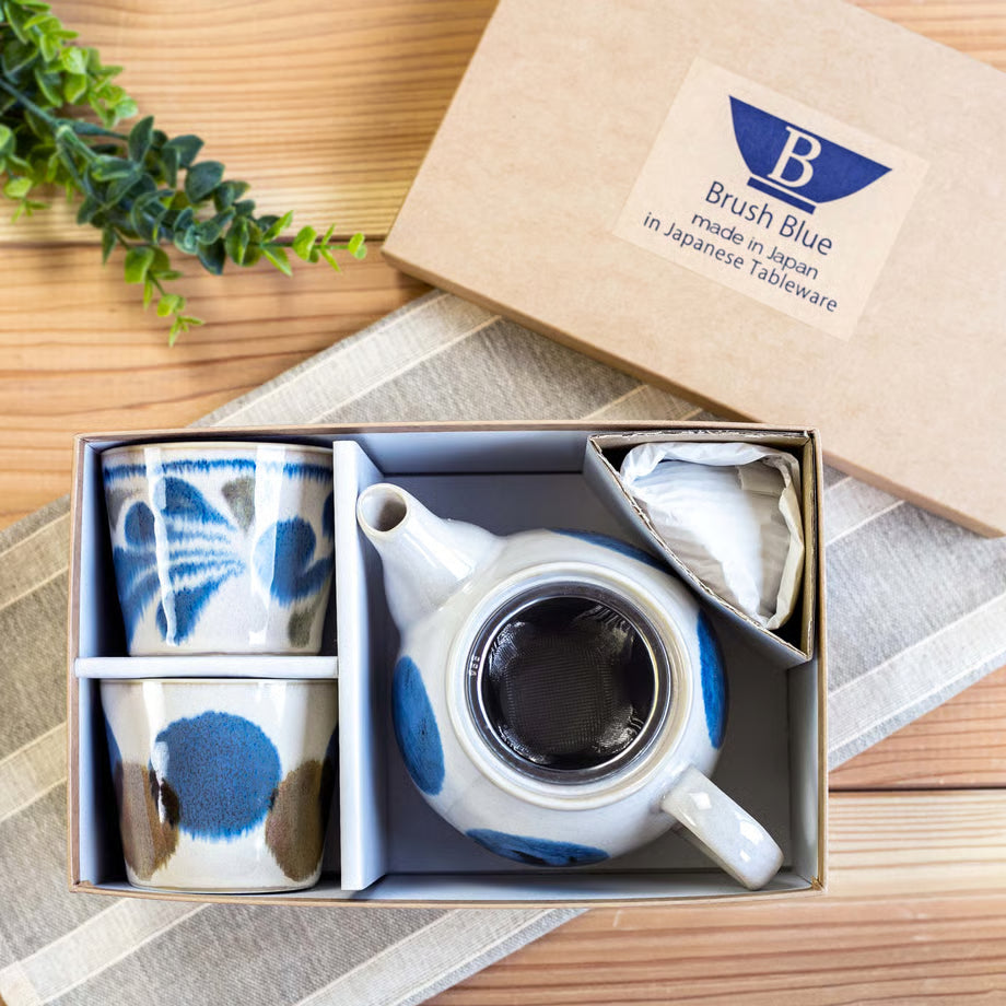 Hissei Teapot & Tea Cup Set